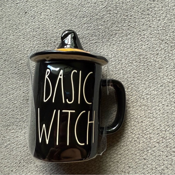 Rae Dunn Halloween Figural Coffee Mug *Basic Witch* W/Topper New - Picture 1 of 4
